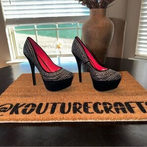 Brand New! Jeweled pumps! Very cute and rare.